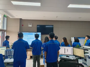 iNSITE顾问与客户团队开展现场诊断